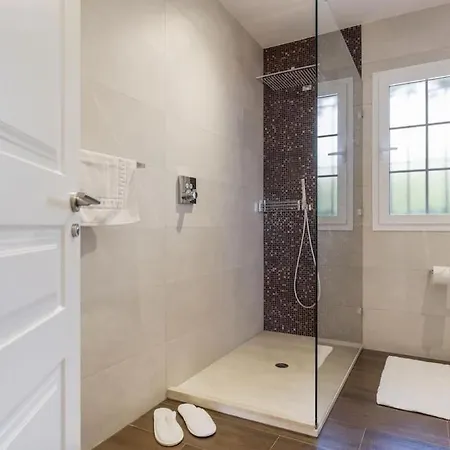 Charming In Aldea For 6 Persons